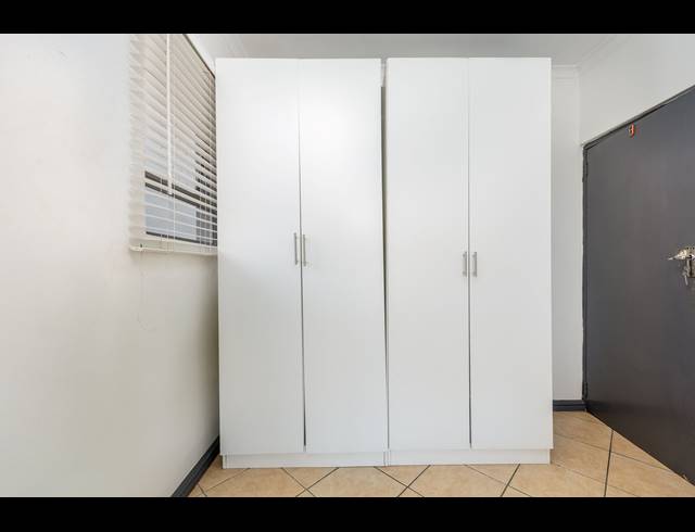 5 BEDROOM HOUSE FOR SALE IN HAGLEY